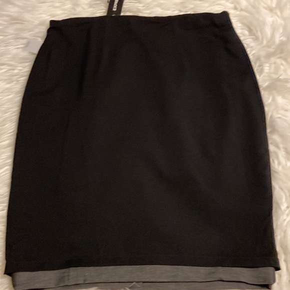 Express Skirt size 4 brand new with tag color gray long 20” - Picture 8 of 11